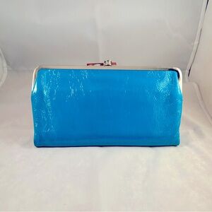 Blue HOBO wallet, excellent condition 💜💜💜💜